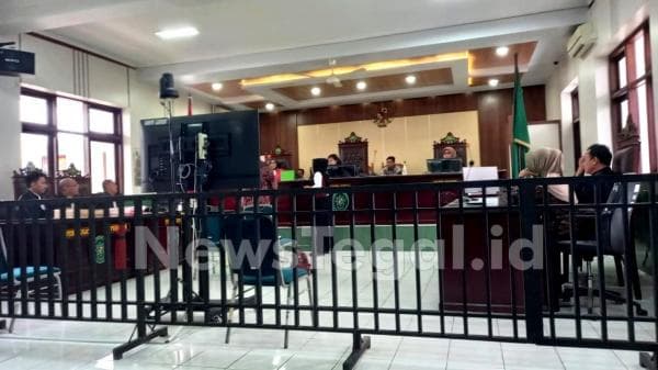 JPU Hadirkan Dua Saksi Ahli Sidang Terdakwa Hj Sarinah JPU Hadirkan Dua Saksi Ahli Sidang Terdakwa Hj Sarinah