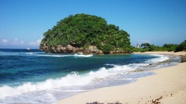 Bisa Lihat Goa China Tempat Pertapaan Biksu Zaman Kuno, Desa di Malang Mempesona Bisa Lihat Goa China Tempat Pertapaan Biksu Zaman Kuno, Desa di Malang Mempesona