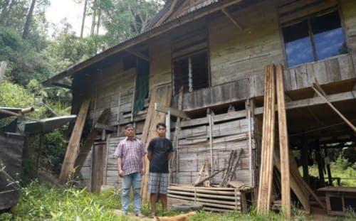 Keren, Anak Petani Singkong Diterima Kuliah Gratis di UGM Keren, Anak Petani Singkong Diterima Kuliah Gratis di UGM