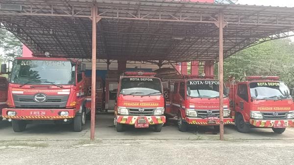 Viral Mobil dan Gergaji Mesin Rusak, Ujung-unjungnya Pemkot Depok Minta Mobil Damkar Baru ke Pemprov Viral Mobil dan Gergaji Mesin Rusak, Ujung-unjungnya Pemkot Depok Minta Mobil Damkar Baru ke Pemprov