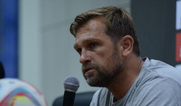 Alami Cedera, Igor Tolic Ungkap Kondisi Febri Hariyadi dan Beckham Putra Alami Cedera, Igor Tolic Ungkap Kondisi Febri Hariyadi dan Beckham Putra