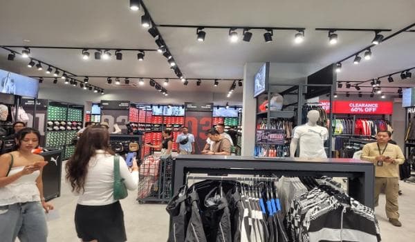 Ekspansi Bisnis, Puma Buka Gerai FOC di Jalan Riau Kota Bandung Ekspansi Bisnis, Puma Buka Gerai FOC di Jalan Riau Kota Bandung