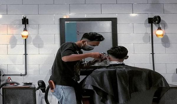 Tukang Potong Rambut Identik dengan Garut, Ternyata Ini Alasannya! Tukang Potong Rambut Identik dengan Garut, Ternyata Ini Alasannya!