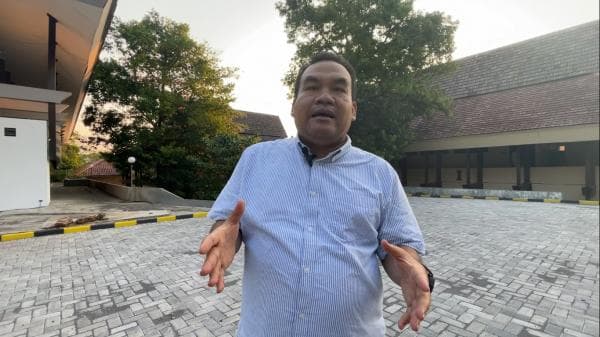 Beri Beasiswa Perangkat Desa, Bupati Blora Arief Rohman Segera Raih Gelar Doktor di Unnes Beri Beasiswa Perangkat Desa, Bupati Blora Arief Rohman Segera Raih Gelar Doktor di Unnes