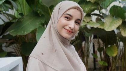 Terungkap, Selebgram Cantik Cut Intan Pernah Ditendang Suami saat Hamil Besar di Depan Anak-Anak Terungkap, Selebgram Cantik Cut Intan Pernah Ditendang Suami saat Hamil Besar di Depan Anak-Anak