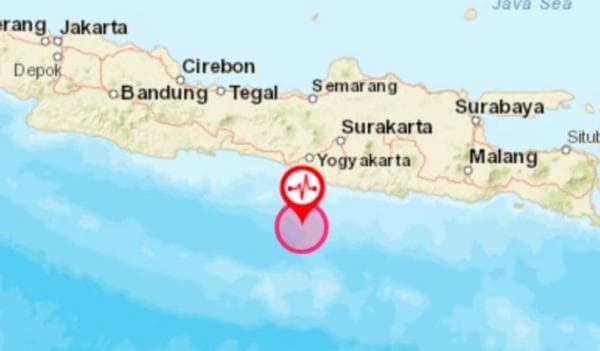 Gempa Bumi 5.8 Magnitudo di Gunung Kidul Terasa hingga Ponorogo Gempa Bumi 5.8 Magnitudo di Gunung Kidul Terasa hingga Ponorogo