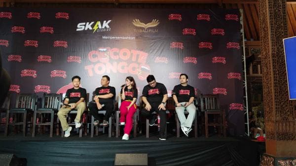 Cocote Tonggo Film Kehidupan Bertetangga Karya Bayu Skak,Full Gunakan Bahas Jawa Mataraman Khas Solo Cocote Tonggo Film Kehidupan Bertetangga Karya Bayu Skak,Full Gunakan Bahas Jawa Mataraman Khas Solo