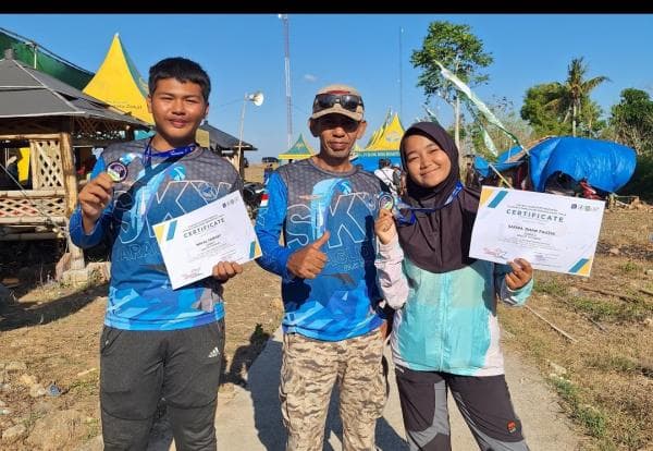 Dua Atlit Paralayang Situbondo Kembali Ukir Prestasi pada Ajang Liga Paralayang Jawa Timur seri 3 Dua Atlit Paralayang Situbondo Kembali Ukir Prestasi pada Ajang Liga Paralayang Jawa Timur seri 3