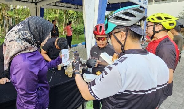 Wow! Beli Jajan dan Kopi di Tunjungan Loop Cuma Satu Rupiah Wow! Beli Jajan dan Kopi di Tunjungan Loop Cuma Satu Rupiah