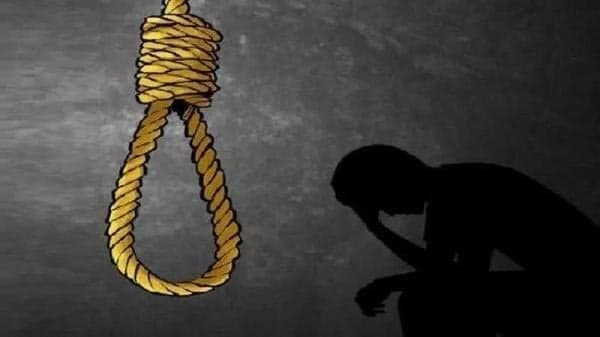 Mahasiswa Unnes Gantung Diri di Dalam Kamar Kos, Diduga Terlilit Pinjol Mahasiswa Unnes Gantung Diri di Dalam Kamar Kos, Diduga Terlilit Pinjol