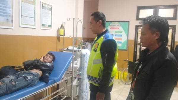 Kecelakaan di Lingkar Gentong Tasikmalaya, 2 Orang Luka-Luka Kecelakaan di Lingkar Gentong Tasikmalaya, 2 Orang Luka-Luka