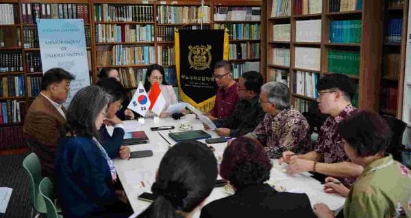 ISI Surakarta Sepakati Kerjasama Strategis dengan College of Music Seoul National University (SNU) ISI Surakarta Sepakati Kerjasama Strategis dengan College of Music Seoul National University (SNU)