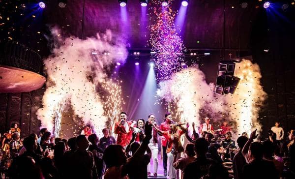 Dims The Meat Guy Suguhkan Menu Sultan di Acara Grand Opening Ambyar Superclub Dims The Meat Guy Suguhkan Menu Sultan di Acara Grand Opening Ambyar Superclub