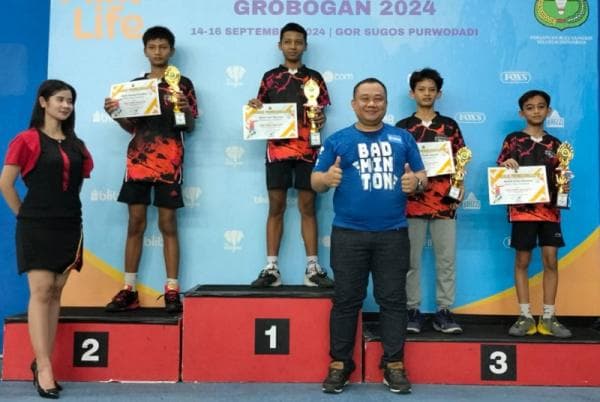 Ini Daftar Juara di Kejurkab Bulu Tangkis Grobogan Yang Diikuti 148 Peserta Ini Daftar Juara di Kejurkab Bulu Tangkis Grobogan Yang Diikuti 148 Peserta