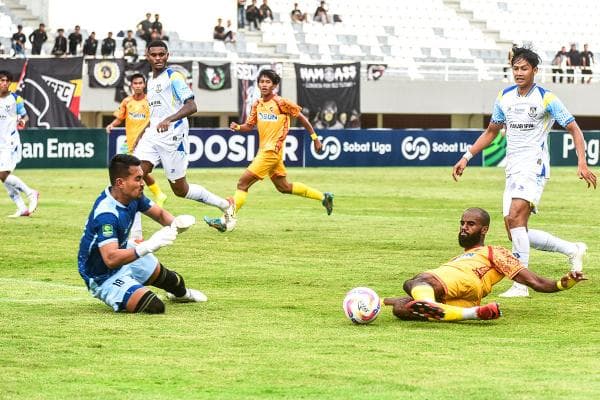 Sriwijaya FC Kembali Ditahan Imbang Tim Tamu Persita Tangerang Sriwijaya FC Kembali Ditahan Imbang Tim Tamu Persita Tangerang