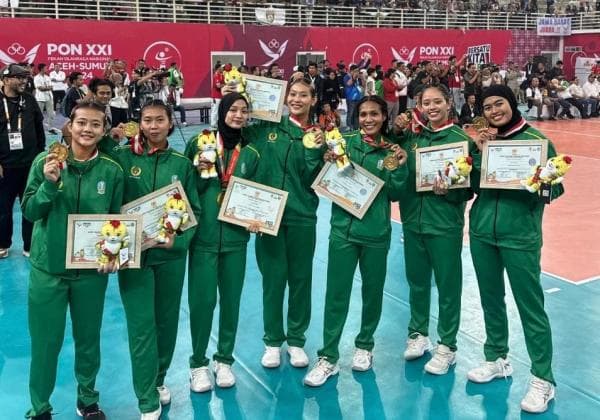 Petrokimia Gresik Apresiasi Atlet Voli dan Senam Binaan di PON XXI Aceh Petrokimia Gresik Apresiasi Atlet Voli dan Senam Binaan di PON XXI Aceh