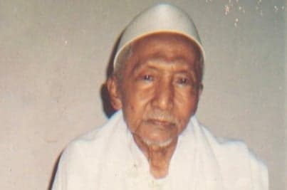 Menelusuri Silsilah dan Warisan KH. Anwar Nur dalam Pendidikan Islam Menelusuri Silsilah dan Warisan KH. Anwar Nur dalam Pendidikan Islam