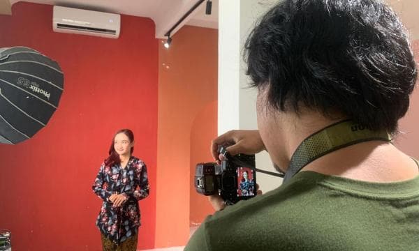 Dari Hobi Jadi Cuan, Aris Fotografer Muda Ponorogo Kini Rambah Konten Kreator Dari Hobi Jadi Cuan, Aris Fotografer Muda Ponorogo Kini Rambah Konten Kreator