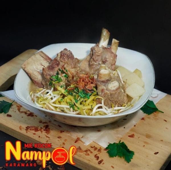 Sensasi Baru Mie Kocok Nampol, Inovasi Kuliner dengan Cita Rasa Tradisional Sensasi Baru Mie Kocok Nampol, Inovasi Kuliner dengan Cita Rasa Tradisional