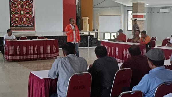 Jika jadi Gubernur Sulsel, Miniatur Patung Kerbau dan Lumbung Khas Toraja akan Dikembalikan di Rujab Jika jadi Gubernur Sulsel, Miniatur Patung Kerbau dan Lumbung Khas Toraja akan Dikembalikan di Rujab