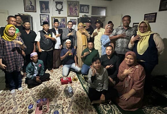 Paslon EDUN Siap Terapkan Lima Program Unggulan di Desa Citalem, Ini Rinciannya Paslon EDUN Siap Terapkan Lima Program Unggulan di Desa Citalem, Ini Rinciannya