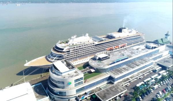 Terminal Gapura Surya Nusantara Dinobatkan Sebagai Pionir Modernisasi Pelabuhan Nasional Terminal Gapura Surya Nusantara Dinobatkan Sebagai Pionir Modernisasi Pelabuhan Nasional