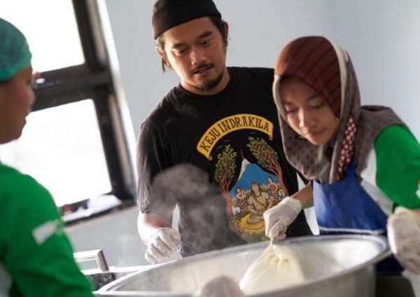 Dari Susu ke Keju, Kisah Sukses Koperasi yang Meningkatkan Kesejahteraan Peternak Dari Susu ke Keju, Kisah Sukses Koperasi yang Meningkatkan Kesejahteraan Peternak