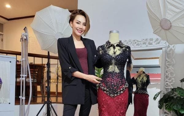 Desainer Ririn Rinura Tampilkan Keindahan Budaya Indonesia di Indonesia Culture Riyadh, Arab Saudi Desainer Ririn Rinura Tampilkan Keindahan Budaya Indonesia di Indonesia Culture Riyadh, Arab Saudi