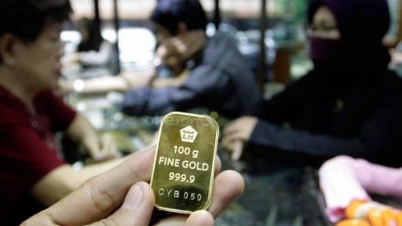 Harga Emas Antam Hari Ini Turun Rp10.000, Cek Termurah hingga Termahal