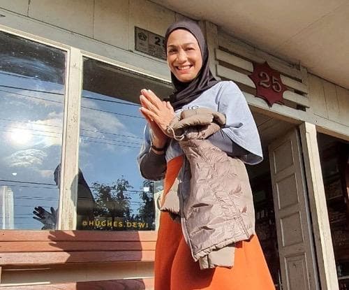 5 Artis Sukses Turun Berat Badan Drastis, Nomor 4 sampai 90 Kg 5 Artis Sukses Turun Berat Badan Drastis, Nomor 4 sampai 90 Kg