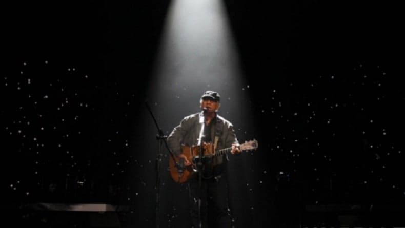 Chord Gitar Denting Piano Yang Terlupakan - Iwan Fals Chord Gitar Denting Piano Yang Terlupakan - Iwan Fals