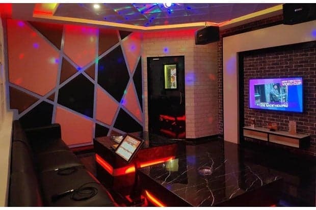 Tempat Karaoke di Surabaya yang Nyaman dengan Tarif Terjangkau Tempat Karaoke di Surabaya yang Nyaman dengan Tarif Terjangkau