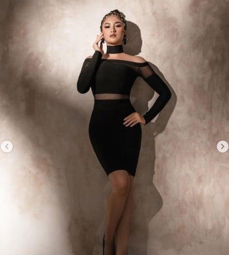 Profil dan Biodata Ochi Rosdiana, Eks JKT48 yang Selesaikan Kuliah saat Syuting Sinetron Cinta Tanpa Karena Profil dan Biodata Ochi Rosdiana, Eks JKT48 yang Selesaikan Kuliah saat Syuting Sinetron Cinta Tanpa Karena