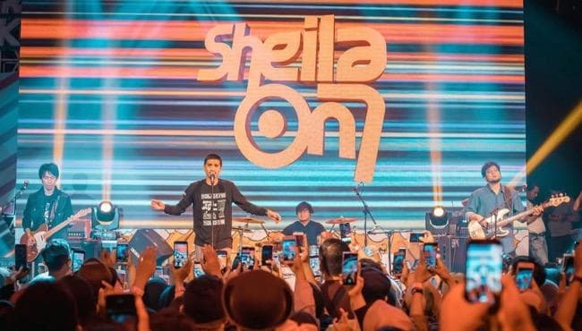 Daftar Band 90an yang Masih Eksis hingga saat Ini, Dirindukan Penggemar Lagunya Bikin Kangen Daftar Band 90an yang Masih Eksis hingga saat Ini, Dirindukan Penggemar Lagunya Bikin Kangen