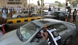 Arab Saudi Batasi Akses ke Kota Makkah Mulai Hari Ini, Perbatasan Dijaga Ketat