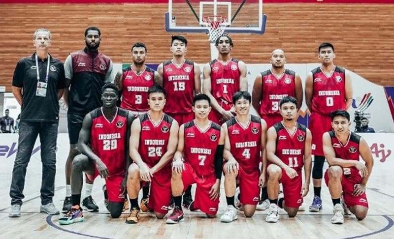 Timnas Basket Indonesia Punya 1 Pemain Naturalisasi Lagi, Segera Sumpah WNI Timnas Basket Indonesia Punya 1 Pemain Naturalisasi Lagi, Segera Sumpah WNI