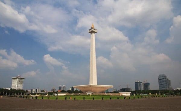 Asyik! Monas Sediakan 6 Layar Besar untuk Nobar Timnas U-23 vs Irak Malam Ini Asyik! Monas Sediakan 6 Layar Besar untuk Nobar Timnas U-23 vs Irak Malam Ini