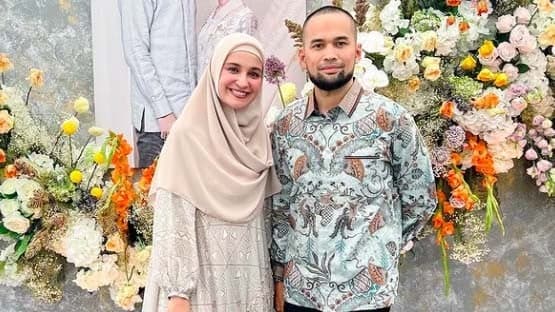 10 Tahun Nikah, Shireen Sungkar Sempat Doa Tak Sudi Punya Suami Seperti Teuku Wisnu: Dulu Berantem Banget 10 Tahun Nikah, Shireen Sungkar Sempat Doa Tak Sudi Punya Suami Seperti Teuku Wisnu: Dulu Berantem Banget