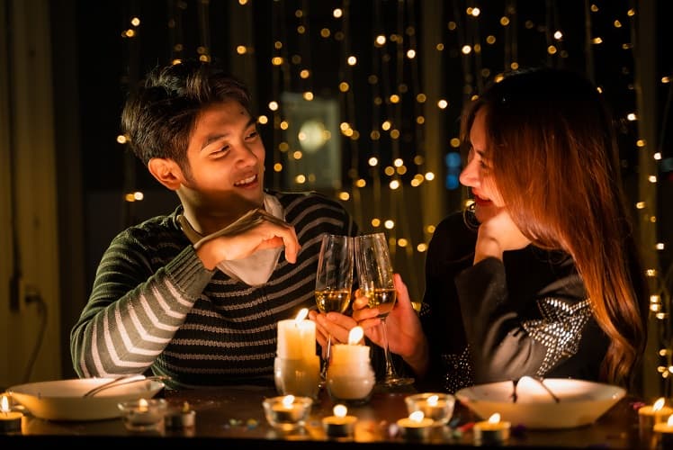 Lirik Lagu Golden Hour-JVKE dan Terjemahan, Romantis Banget hingga Viral di TikTok Lirik Lagu Golden Hour-JVKE dan Terjemahan, Romantis Banget hingga Viral di TikTok