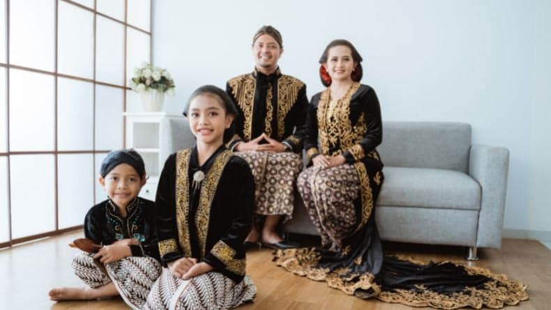 Asal Usul Suku Jawa, Dari DNA Manusia Purba hingga Kisah Pangeran di Pulau Terpencil Asal Usul Suku Jawa, Dari DNA Manusia Purba hingga Kisah Pangeran di Pulau Terpencil