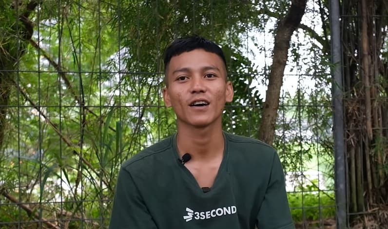 Kisah Mantan Kuli Jadi Bos Keripik Singkong Raup Omzet Rp7 Juta per Hari Kisah Mantan Kuli Jadi Bos Keripik Singkong Raup Omzet Rp7 Juta per Hari