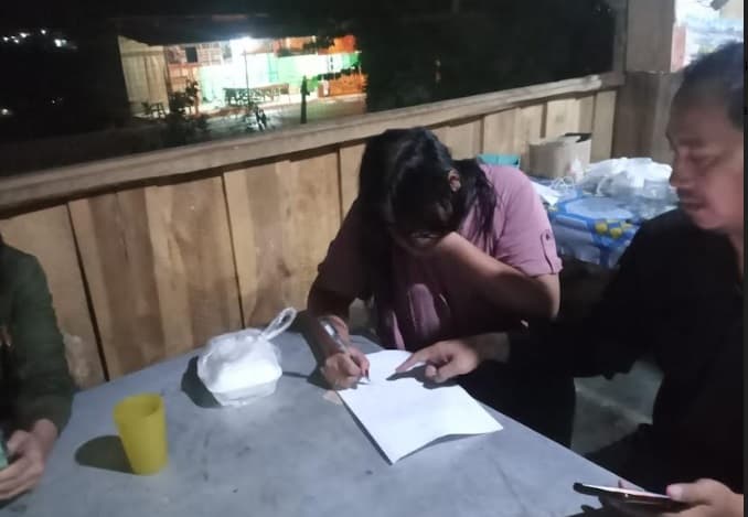 Warung Remang-remang di Merangin Digerebek Polisi, Pemilik dan Wanita Pemandu Lagu Diamankan Warung Remang-remang di Merangin Digerebek Polisi, Pemilik dan Wanita Pemandu Lagu Diamankan