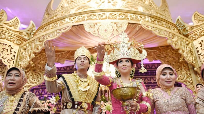 Apa Bahasa Lampung Cantik? Simak Penjelasannya Apa Bahasa Lampung Cantik? Simak Penjelasannya