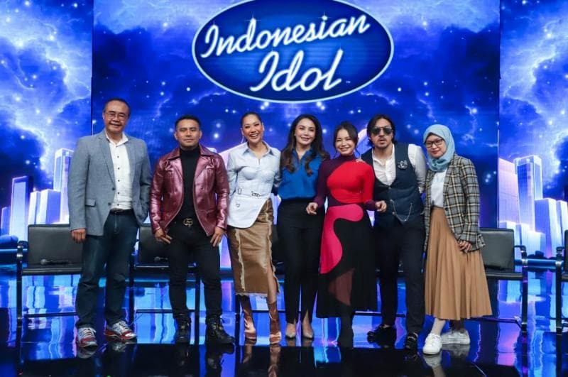 Indonesian Idol 2022 Hadirkan 11 Juri, Ada Siapa Saja Sih? Indonesian Idol 2022 Hadirkan 11 Juri, Ada Siapa Saja Sih?