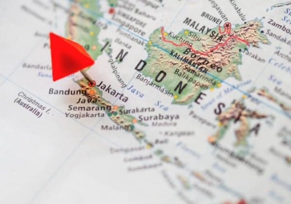 Kondisi Geografis Pulau Jawa Berdasarkan Peta: Letak, Luas dan Batas-batasnya Kondisi Geografis Pulau Jawa Berdasarkan Peta: Letak, Luas dan Batas-batasnya