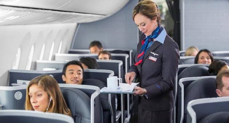 Gaji Pramugari Kereta Api, Lengkap dengan Tugas dan Persyaratannya Gaji Pramugari Kereta Api, Lengkap dengan Tugas dan Persyaratannya