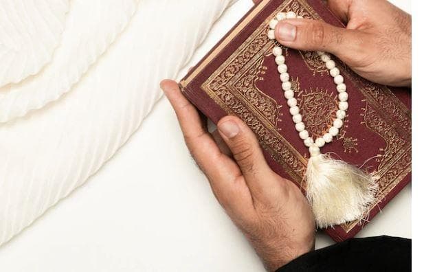 Izhar Halqi: Pengertian, Huruf, Cara Baca: Lengkap dengan Contoh Bacaan dalam Al Quran Izhar Halqi: Pengertian, Huruf, Cara Baca: Lengkap dengan Contoh Bacaan dalam Al Quran