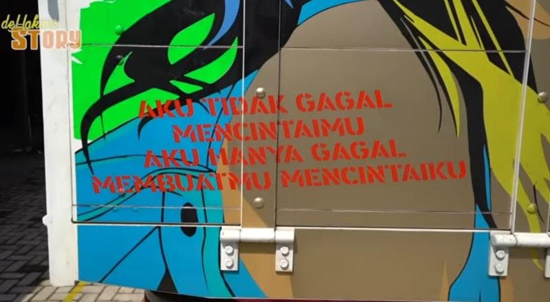 Deretan Tulisan Lucu di Bodi Truk Bikin Netizen Ngakak, Curahan Hati Sopir Lagi Galau Deretan Tulisan Lucu di Bodi Truk Bikin Netizen Ngakak, Curahan Hati Sopir Lagi Galau