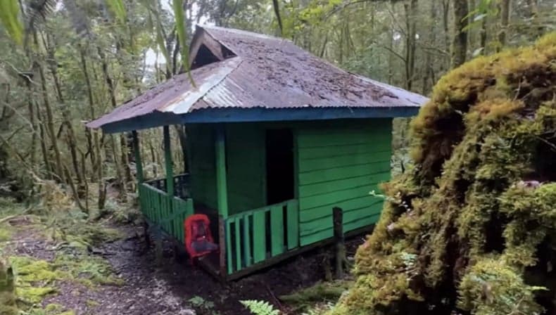 Kesaksian Pendaki soal Keangkeran Gunung Binaiya Maluku, Berani Bermalam di Pos 3? Kesaksian Pendaki soal Keangkeran Gunung Binaiya Maluku, Berani Bermalam di Pos 3?