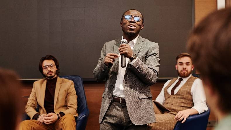 Contoh Kata Sambutan Singkat untuk Pembukaan Acara, Padat dan Jelas Contoh Kata Sambutan Singkat untuk Pembukaan Acara, Padat dan Jelas